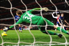 英超：曼城3比0战胜曼联，首秀贡献零封的多纳鲁马将成为曼城重新启航的最重要引援！